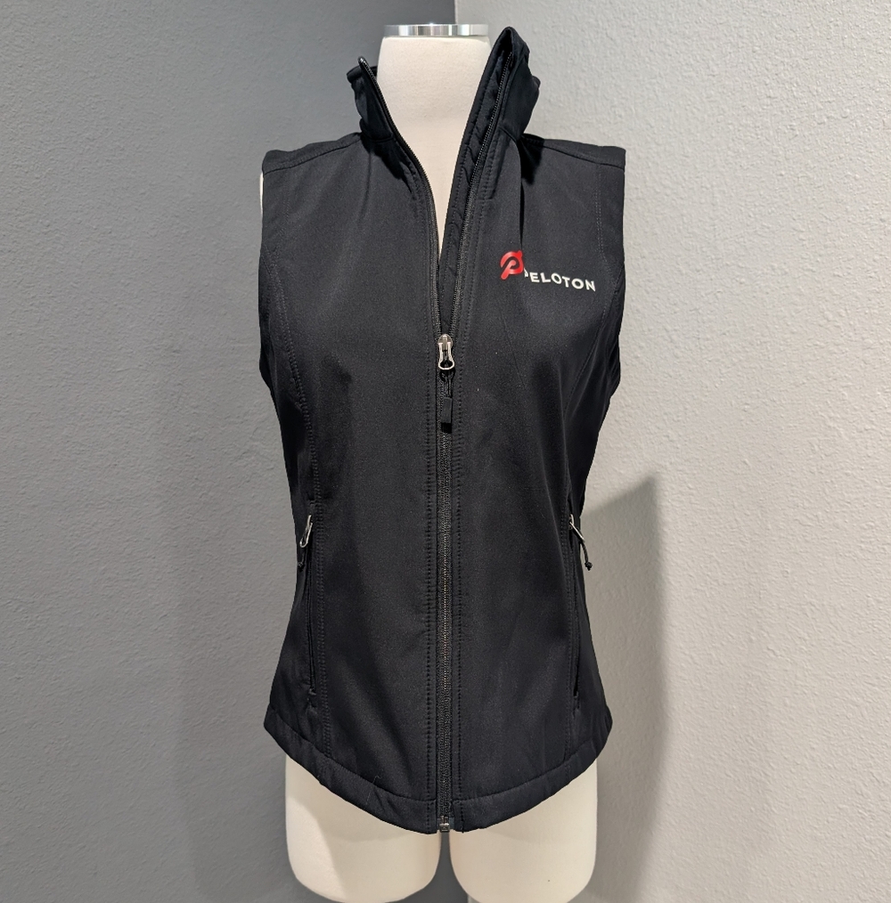 Peloton x Port Authority Black Softshell Vest - Ladies Medium - Full Zip - Picture 10 of 10